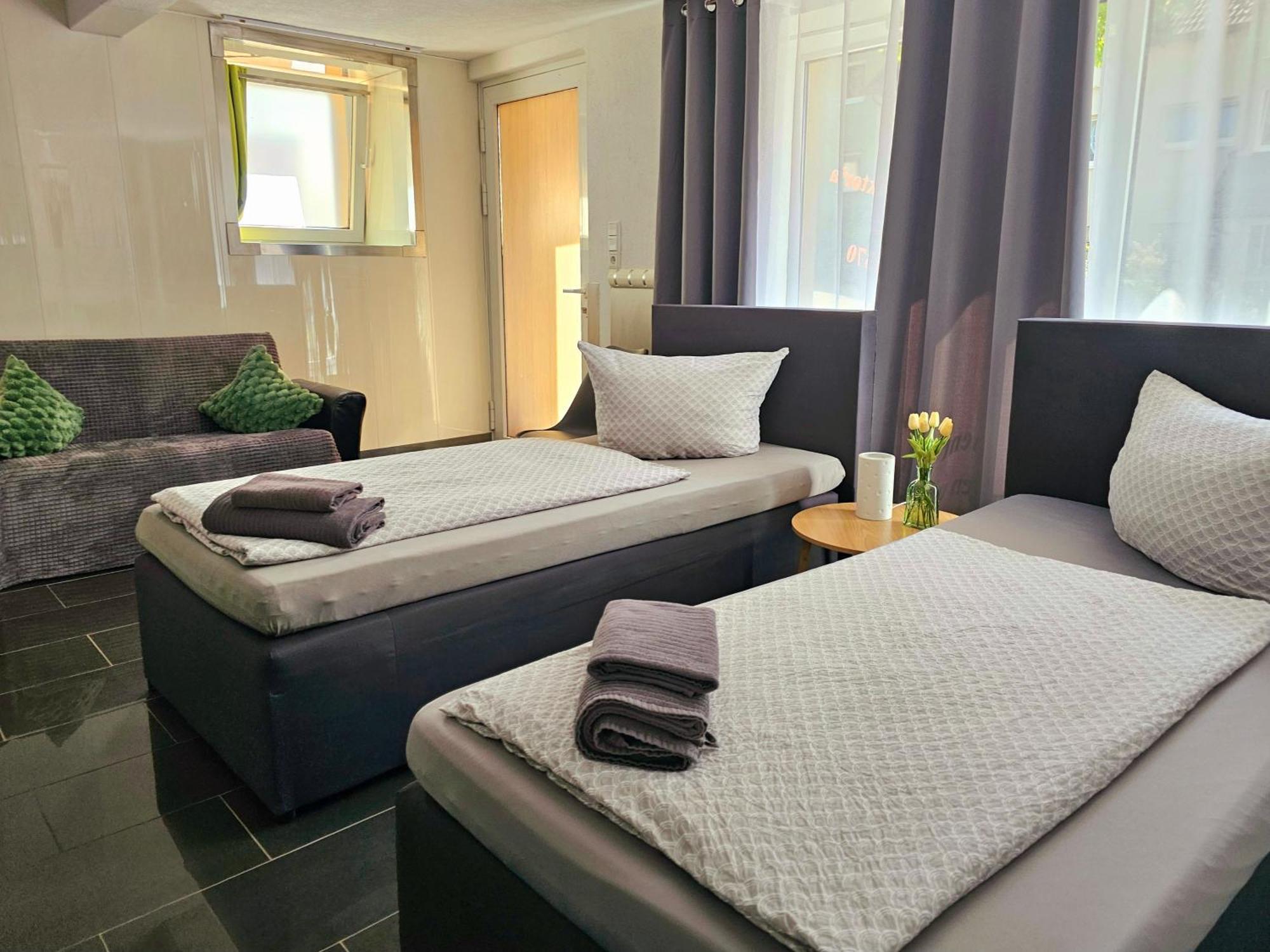 Gaesteappartement Viktoria Sinsheim Exterior foto